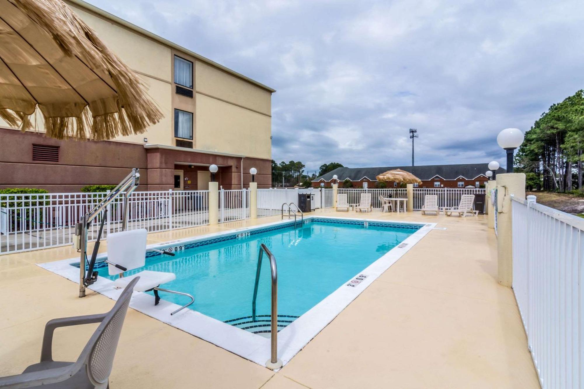 Comfort Inn & Suites Panama City North Kültér fotó